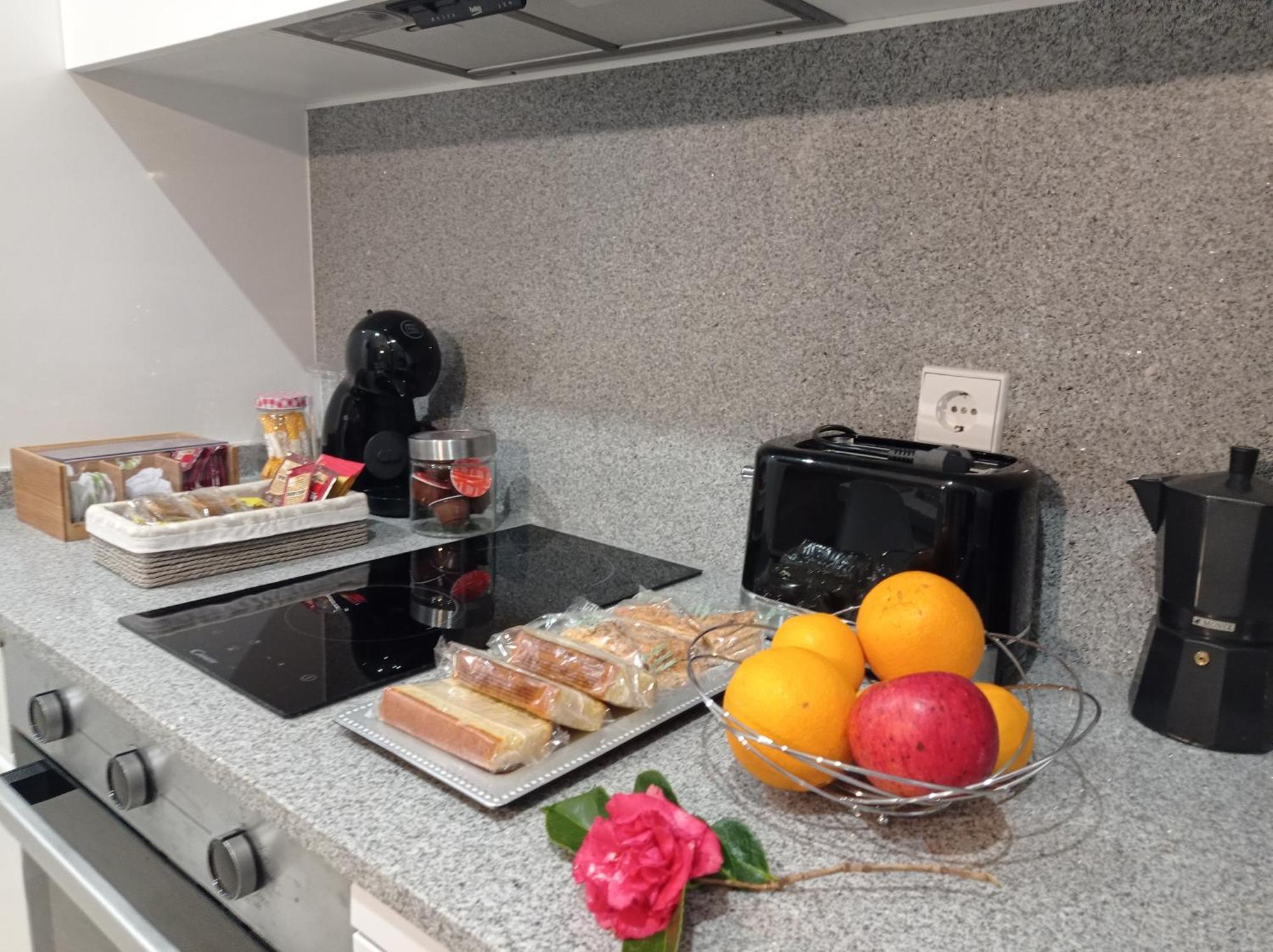 Casas Turisticas Lar Jardin - Parking Privado Santiago de Compostela Bagian luar foto